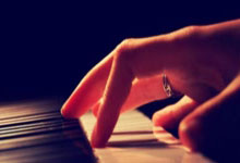 蓝鲸体育官网：[NHL]常规赛：纽约游骑兵VS阿纳海姆小鸭.